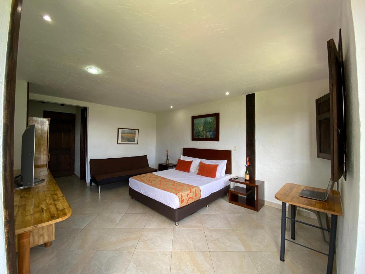 Finca Hotel La Esperanza Монтенегро Экстерьер фото