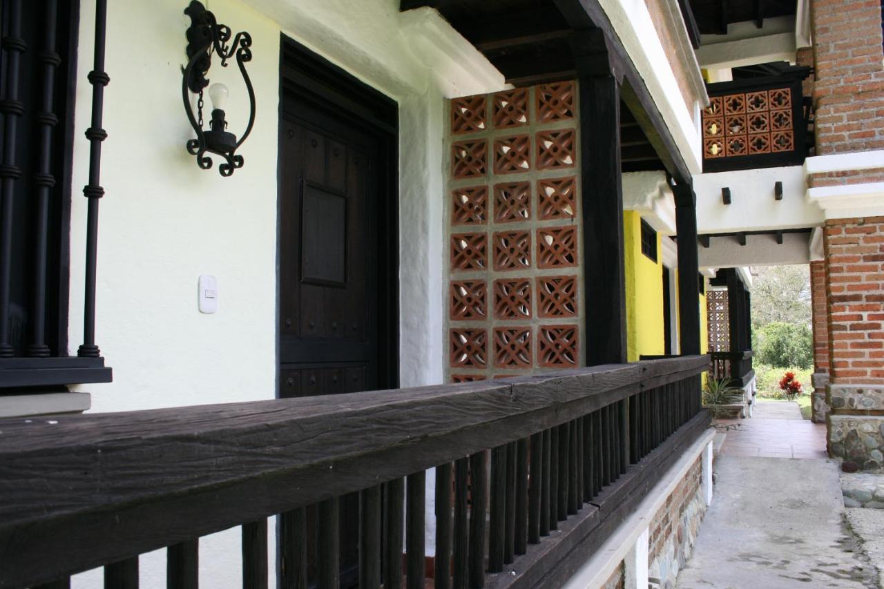Finca Hotel La Esperanza Монтенегро Экстерьер фото