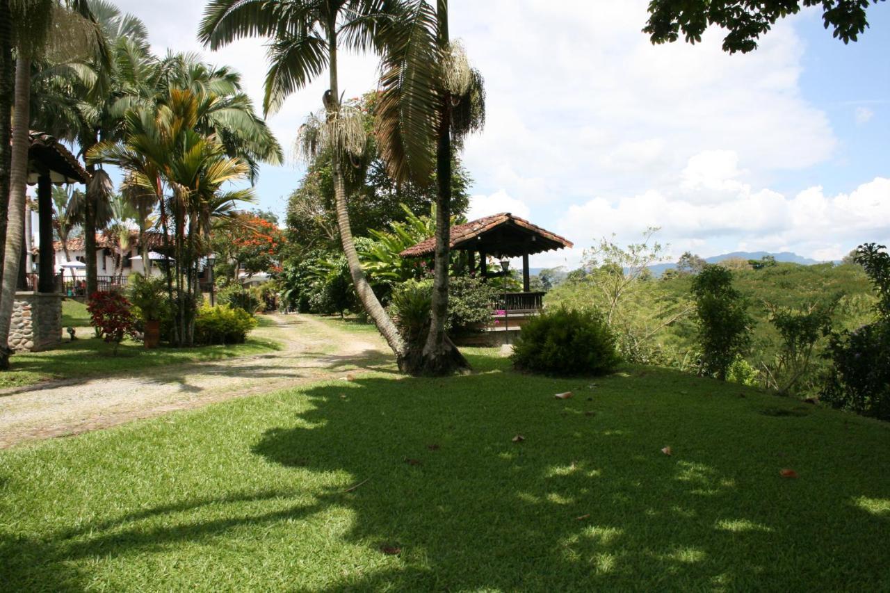 Finca Hotel La Esperanza Монтенегро Экстерьер фото