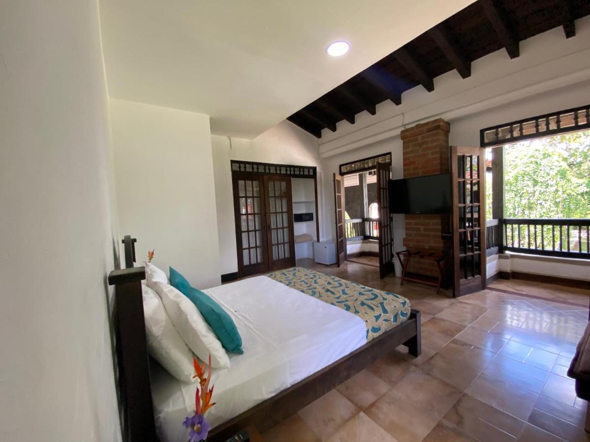 Finca Hotel La Esperanza Монтенегро Экстерьер фото