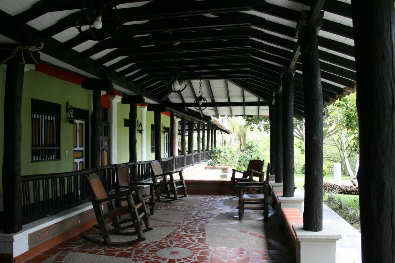 Finca Hotel La Esperanza Монтенегро Экстерьер фото