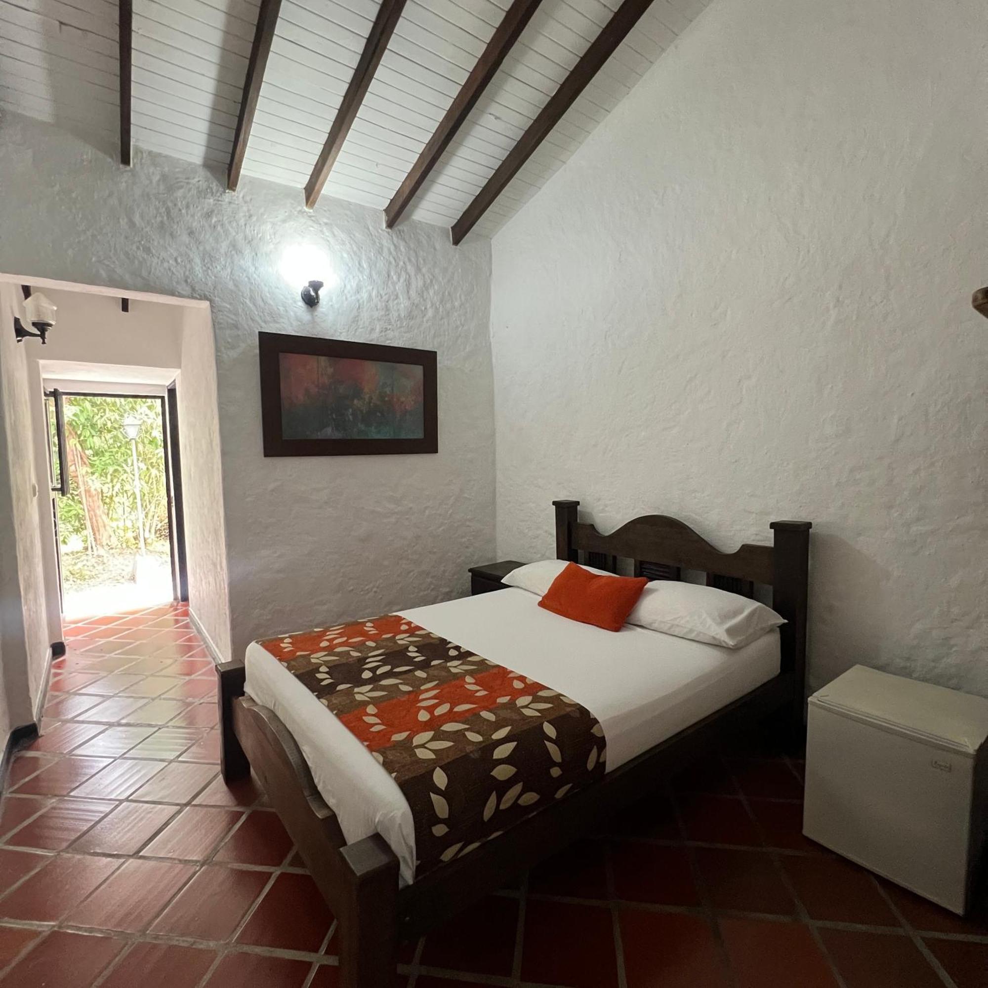Finca Hotel La Esperanza Монтенегро Экстерьер фото
